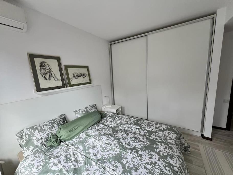 Kazanlak Large Guest House Apartment Near The Center With Full Kitchen & Dining Room, King Beds, Garden Patio, Free Parking & Self Check-In Exteriör bild